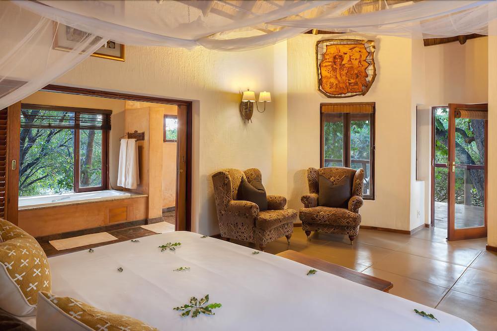 Monwana Hotel โฮดสปรูท ภายนอก รูปภาพ